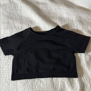 Black Short Sleeve crop Top for women size M